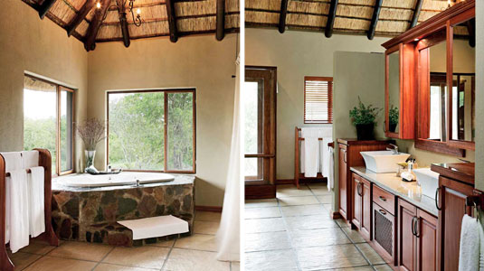 Large bathroom in the Luxury Rooms at Arathusa Safari Lodge in the Big 5 Sabi Sands Game Reserve, South Africa